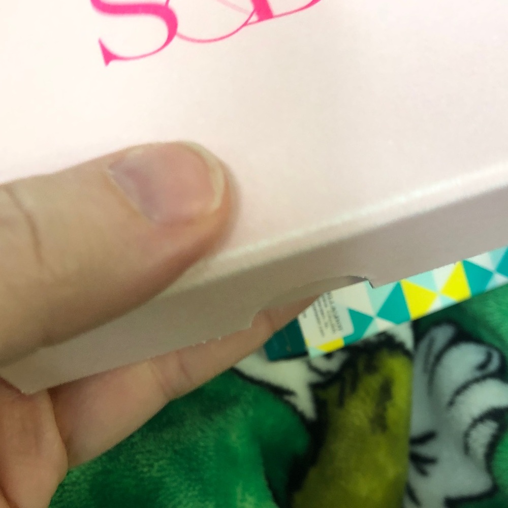 Stella & Dot Iridescent Green and Cream Drop Earrings - Picture 8 of 11